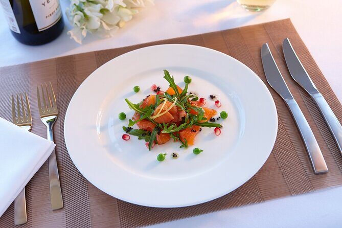 Sydney Harbour Sunset Dinner Cruise from Circular Quay - Who Will Love This Experience?