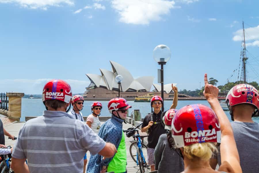 Sydney: Iconic Sights 4-Hour Bike Tour - Equipment and Comfort