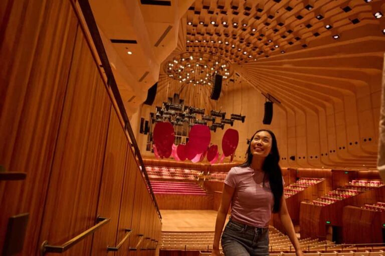 Sydney: Opera House Guided Tour In Your Language - A Deep Dive into the Sydney Opera House Guided Tour
