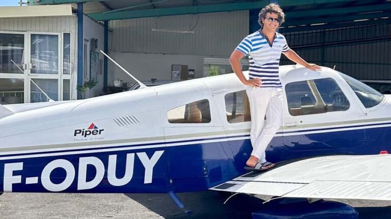 Tahiti: Full Day island tour with private jet flight (Cessna, Piper) - Who Should Consider This Tour?