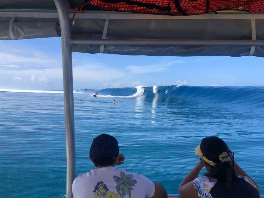 Tahiti: Teahupoo Wave Watching Tour - The Experience of Watching Teahupoo from the Water