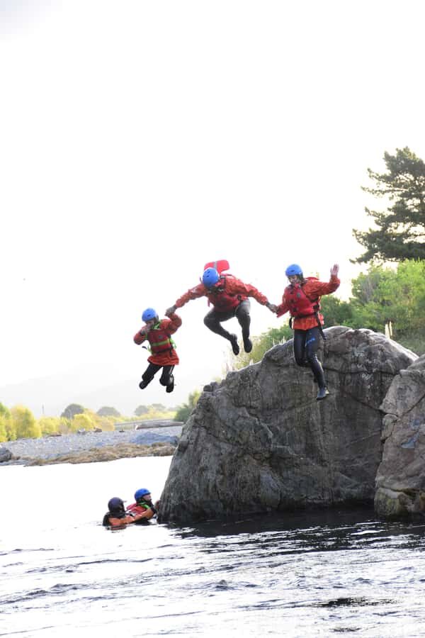 Te Awa Kairangi Grade 2 Scenic Rafting Tour - From Booking to Finish: Analyzing the Experience