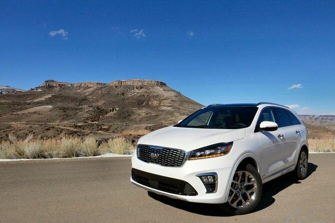 Transfer Nouméa to Tontouta Airport by Premium Sedan - Who Will Love This Service?