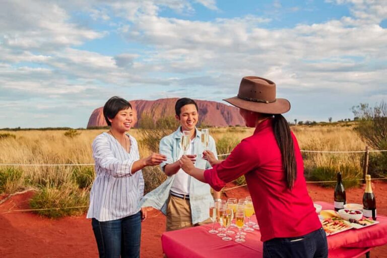 Uluru: Sunset, Sparkling Wine, Cheeseboard & Gourmet BBQ - Key Points