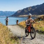 Wnaka: Gladstone Track and Wanaka Trails on Bike or eBike - River Trails and Return to Wanaka