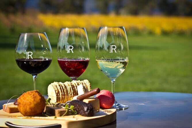 Yarra Valley Grazing Tour Wine, Cheese, Gin, Pizza from Melbourne - The Itinerary: What to Expect at Each Stop